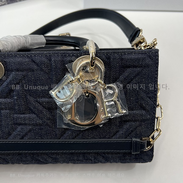 IMG_E2111.JPG