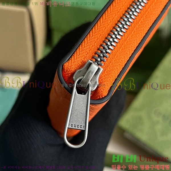 # GG    Ÿ 739484-100