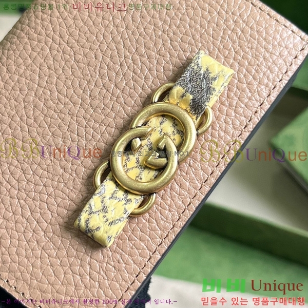 # ͷŷ G   746059-101