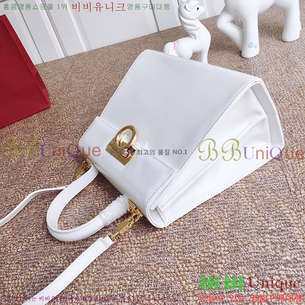 #䷹  ž ڵ 21E889-1100