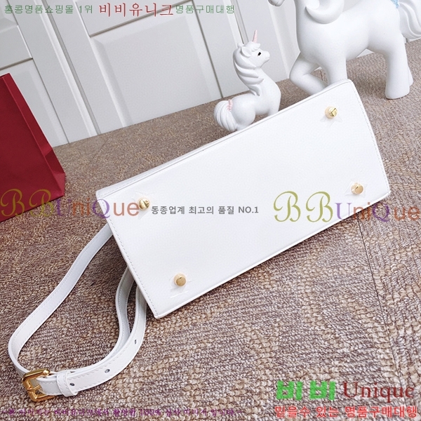 #䷹  ž ڵ 21E889-1100