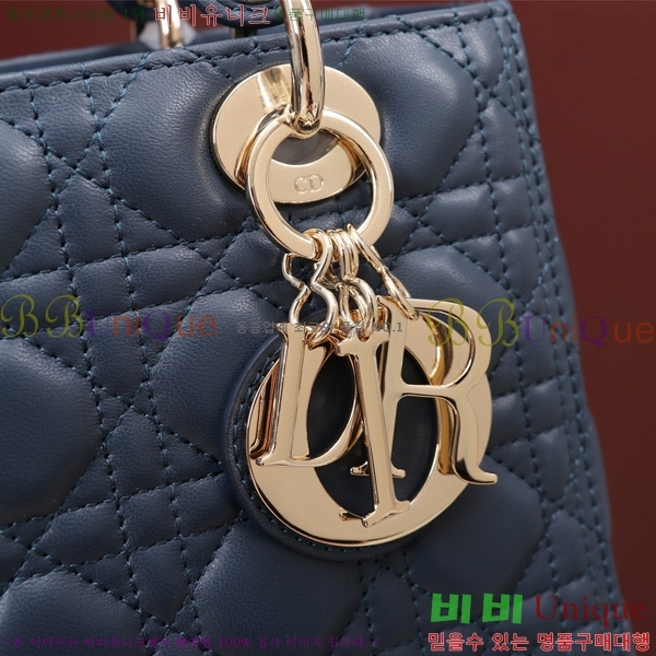 #��� ���̵� �̵� M0506-202