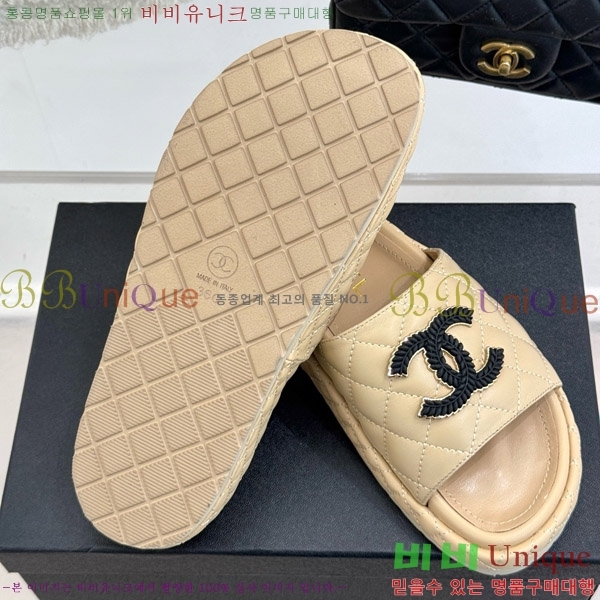     30C7158315-3