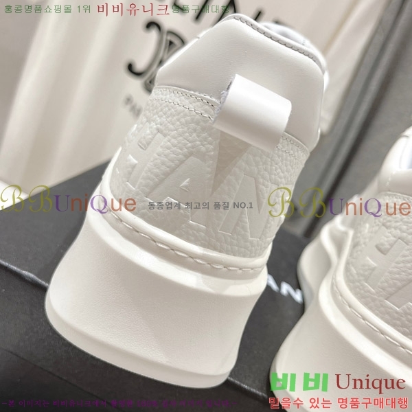  Ŀ 32C7158076-2