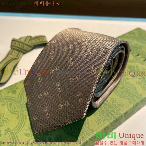 # ̷ Ÿ GU219744-15