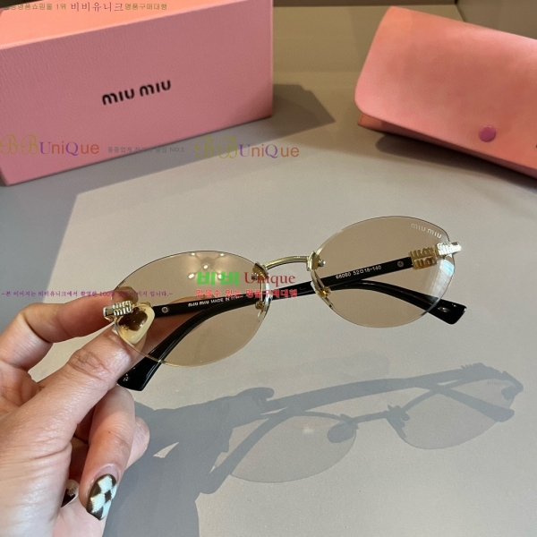 �̿�̿� ���۶� M2456583-1