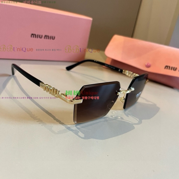 �̿�̿� ���۶� M2456582-1