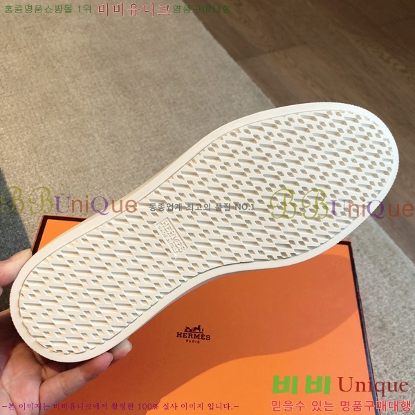 ޽ Julian   38H253157-5