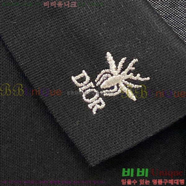    Ƽ D255166-1