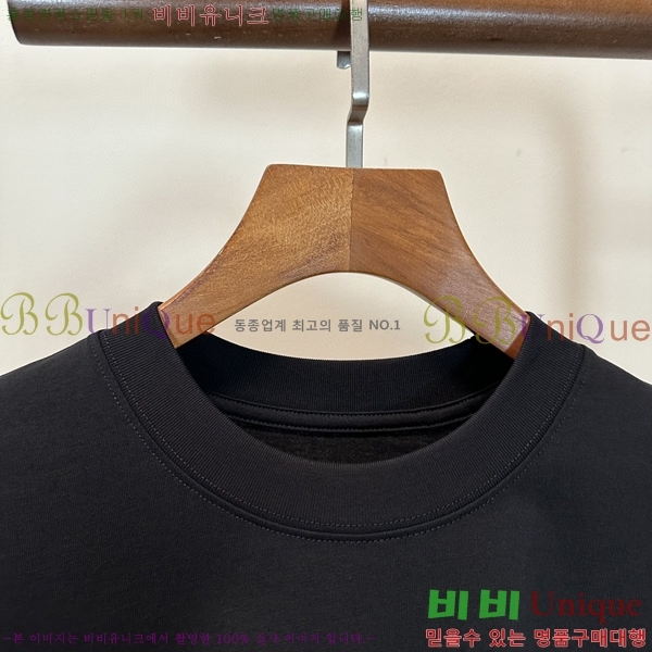    Ƽ M946353