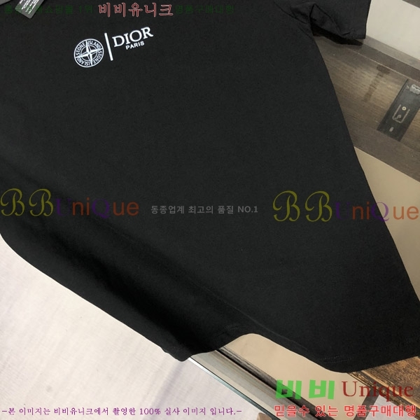    Ƽ D90763889-2