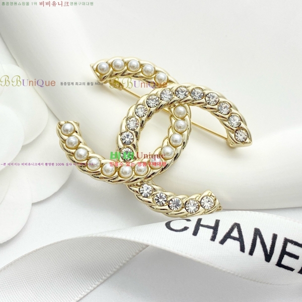 * ġ CH972355-9