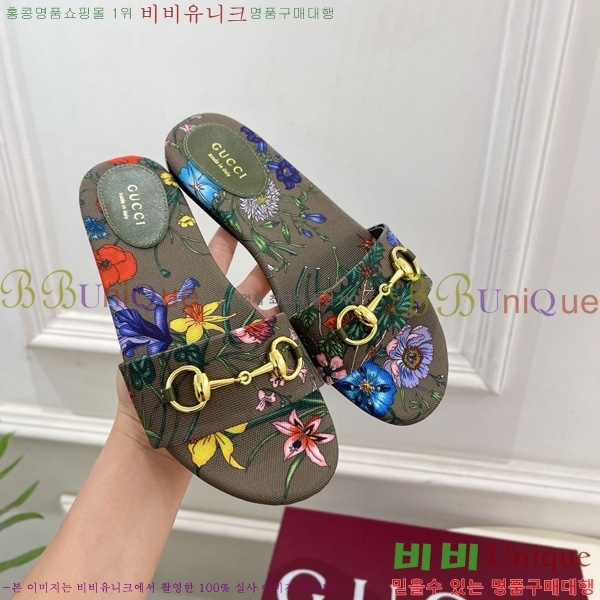   Ȧ ̵  27G7852418-7