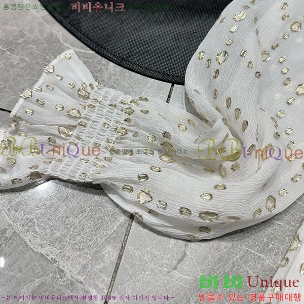  ζ  YS822320-9