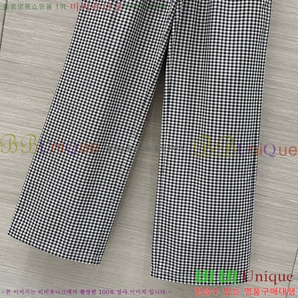    CE9343471-9