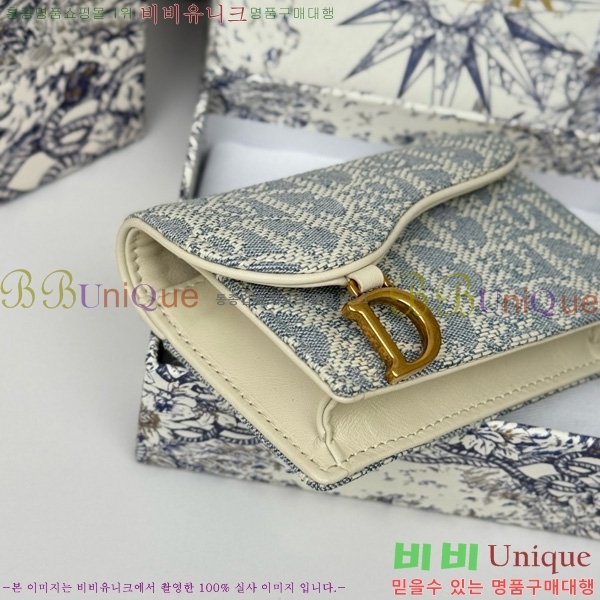 #   ī  S5611-202