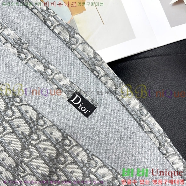   ݹ D25413682