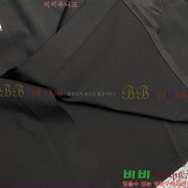    BU23677