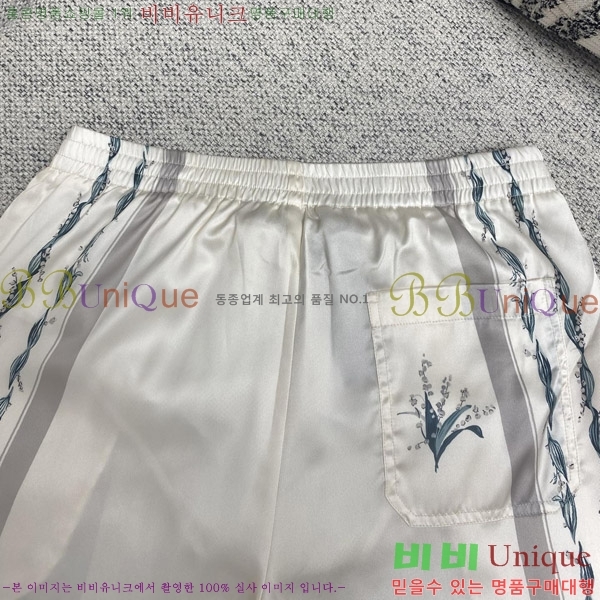   ݹ D25413681