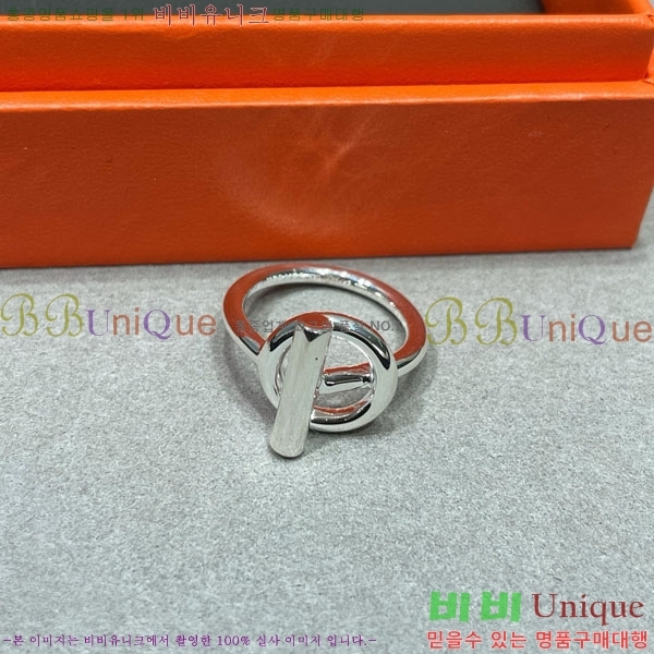 ޽  H8901207-3