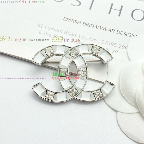 * ġ CH9721106-6