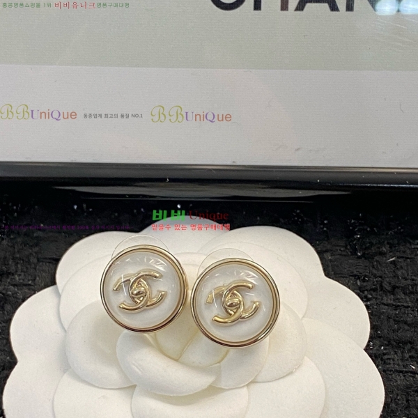  * Ͱ CH1251377-28
