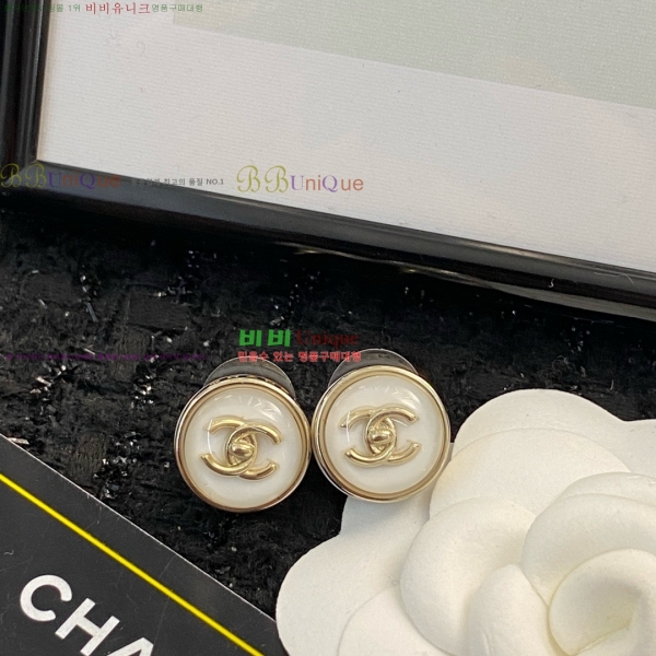 * Ͱ CH1251377-28