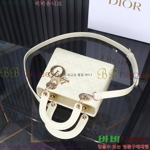 # ̵  M50500-6