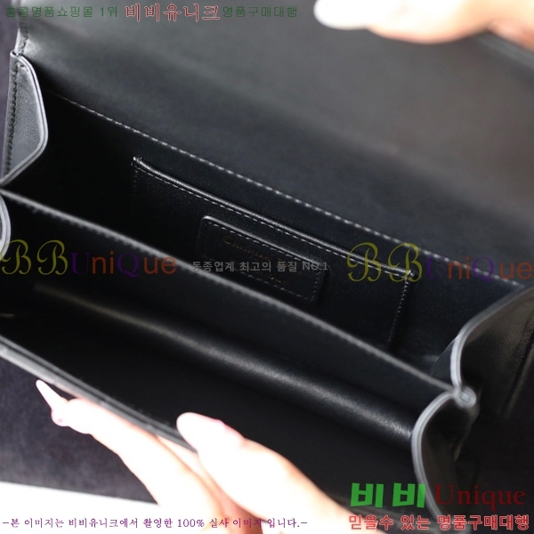 #   ũα ̴ M4401-501