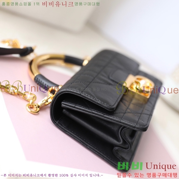 #   ũα ̴ M4401-501