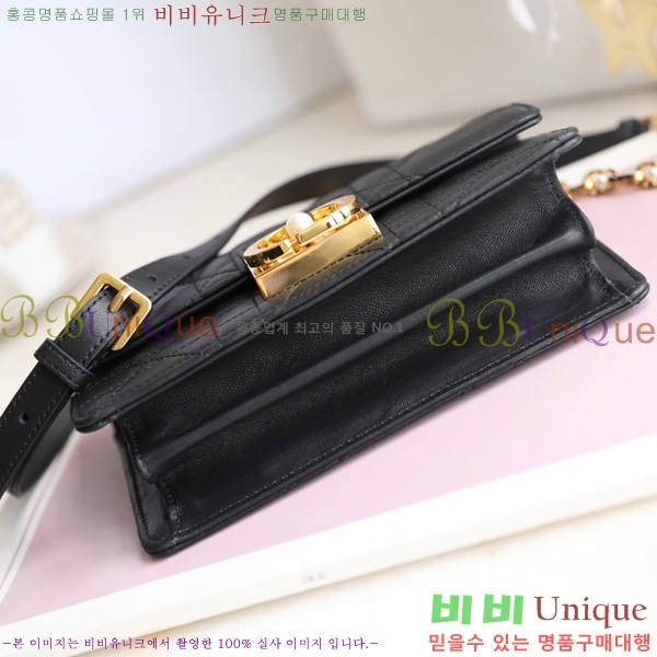 #   ũα ̴ M4401-501