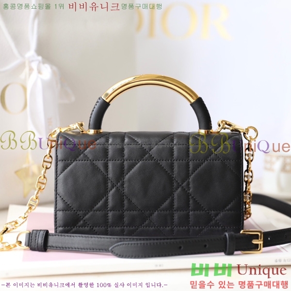 #   ũα ̴ M4401-501