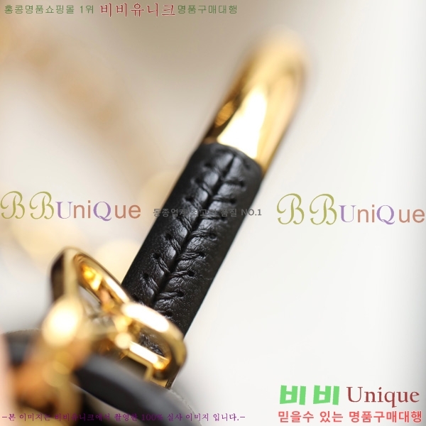 #   ũα ̴ M4401-501