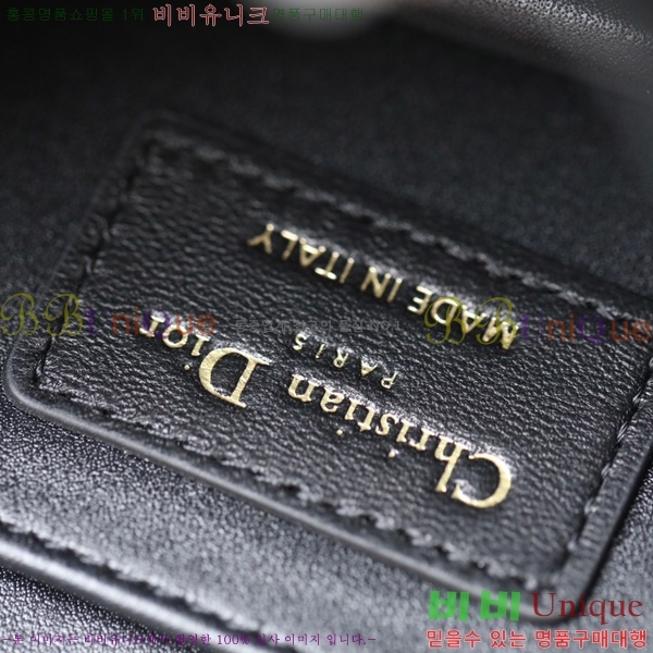 #   ũα ̴ M4401-501