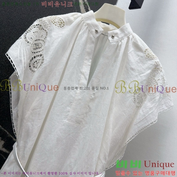  ** ǽ MAXM23023-1