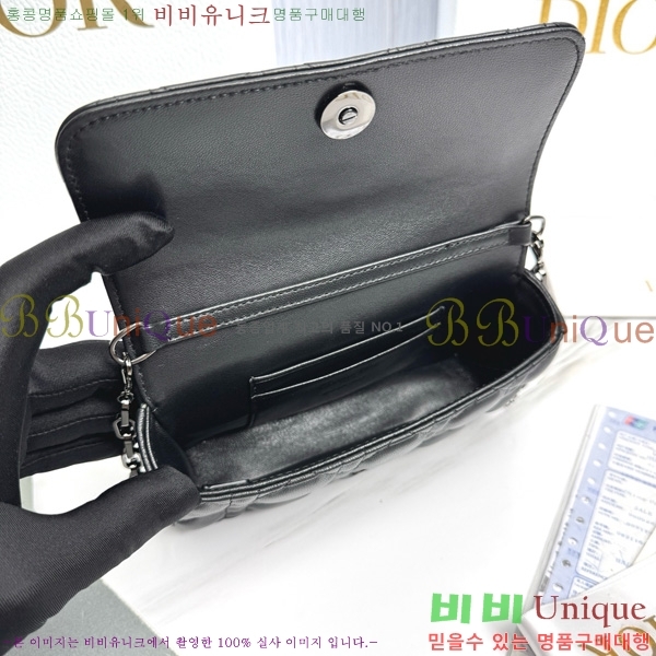 # ũν   ޴ Ŀġ ̴Ϲ S0977-1001