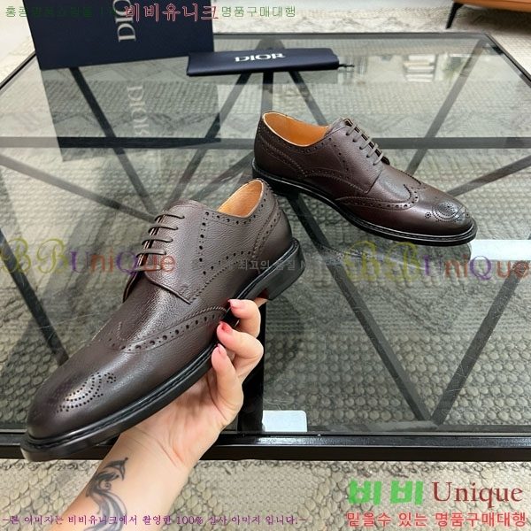   / DR182204-5