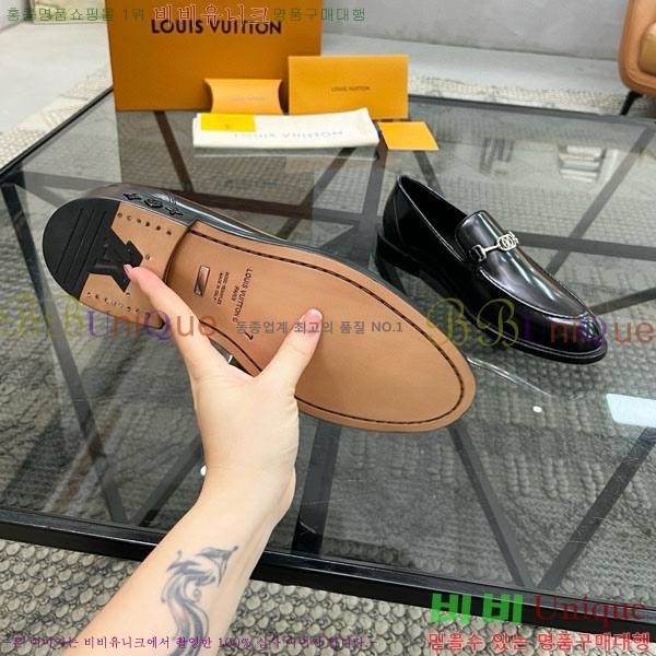  ̺ / 1LV299909