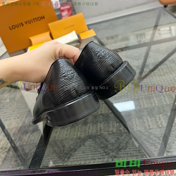  ̺ / 1LV299909-1
