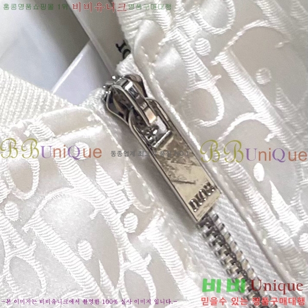   Ŷ BL2765197-1