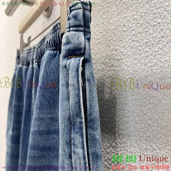  ˷    AW1555008-6