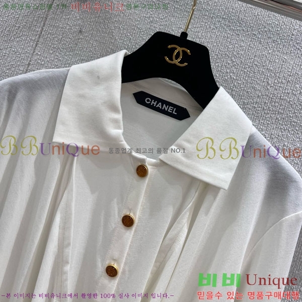  * Ƽ CH110422-10