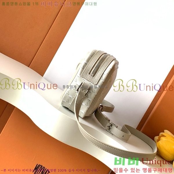#̳ ī޶ M8018-105