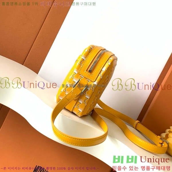 #̳ ī޶ M8018-104