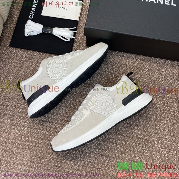 * Ŀ 32D866578-6