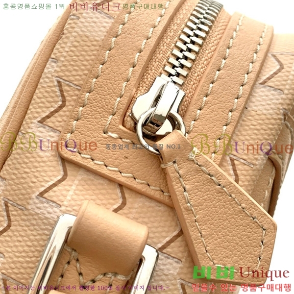 #̳ ī޶ M8018-103