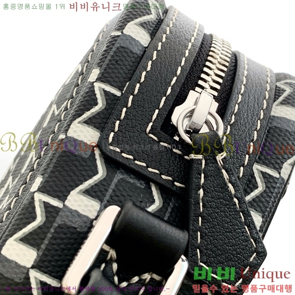 #̳ ī޶ M8018-101