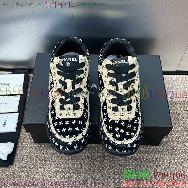 * Ŀ  34D867241-7