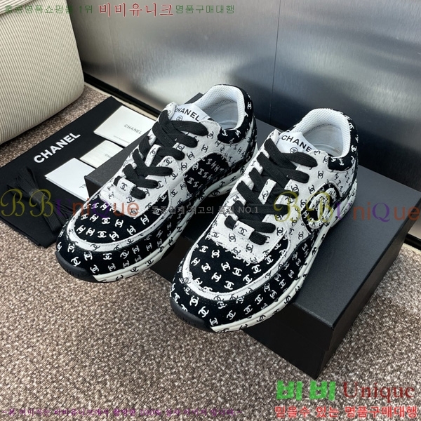 * Ŀ  34D867241-6