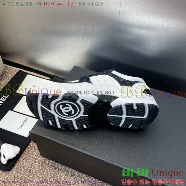 * Ŀ  34D867241-2